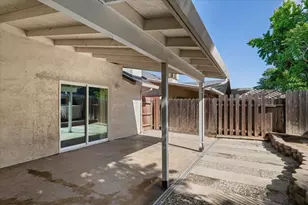 1216 Rolls Royce Ln, Modesto, CA 95351 - Photo 30