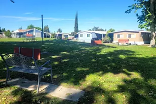 White River Ln, Sacramento, CA 95842 - Photo 20