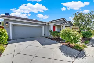 2032 Davis St, Woodland, CA 95776 - Photo 6