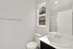 2032 Davis St, Woodland, CA 95776 - Photo 34