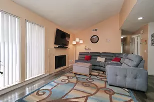 7234 Willow Wind Ct, Sacramento, CA 95828 - Photo 8