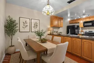 213 Roundtree Ct, Sacramento, CA 95831 - Photo 1