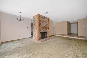 7828 Rockhurst Way, Sacramento, CA 95828 - Photo 10