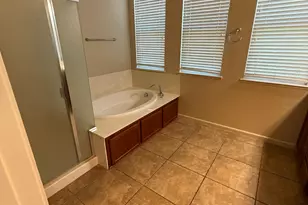1001 La Paloma St, Turlock, CA 95382 - Photo 26