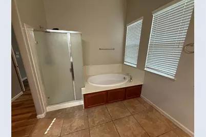 1001 La Paloma Street, Turlock, CA 95382 - Photo 28