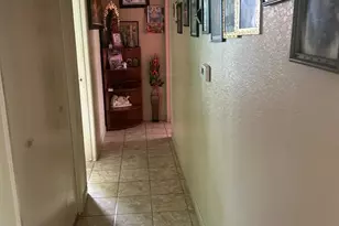 304 W Madison St, Modesto, CA 95351 - Photo 8