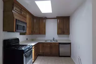 2510 Atlas Ave, Sacramento, CA 95820 - Photo 8