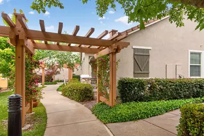 1152 Marseille Lane, Roseville, CA 95747 - Photo 40