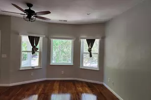 215 25th St, Sacramento, CA 95816 - Photo 6