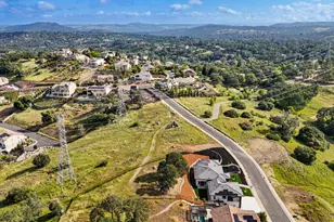 950 Belfiore Ct, El Dorado Hills, CA 95762 - Photo 52