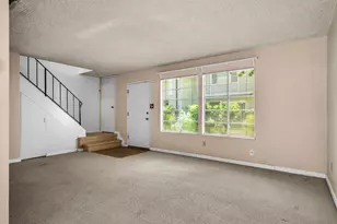 8812 Sawtelle Way, Sacramento, CA 95826 - Photo 4