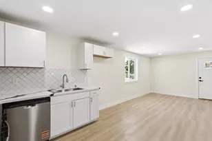 4901 Parker Ave, Sacramento, CA 95820 - Photo 14