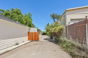 4901 Parker Ave, Sacramento, CA 95820 - Photo 48