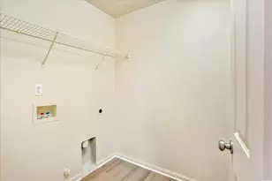 8717 Cortina Cir, Roseville, CA 95678 - Photo 26