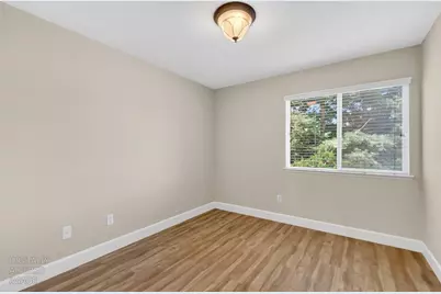 9648 Flame Tokay Way, Elk Grove, CA 95624 - Photo 32