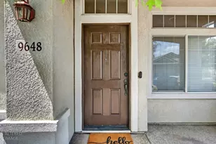 9648 Flame Tokay Way, Elk Grove, CA 95624 - Photo 2