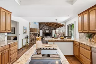 13895 Strawberry Cir, Penn Valley, CA 95946 - Photo 12
