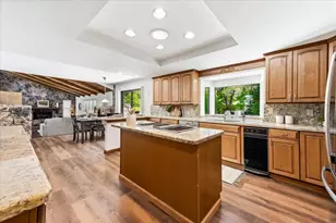 13895 Strawberry Cir, Penn Valley, CA 95946 - Photo 10