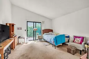 7551 Deltawind Dr, Sacramento, CA 95831 - Photo 14