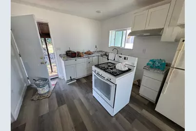 1605 El Dorado Avenue, Modesto, CA 95358 - Photo 12