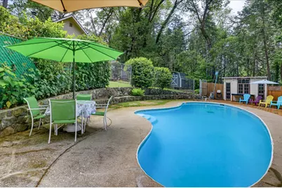 10966 Elder Drive, Grass Valley, CA 95949 - Photo 2