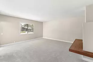 8813 Williamson Dr, Elk Grove, CA 95624 - Photo 12