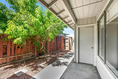 7329 Kelley Drive, Stockton, CA 95207 - Photo 6