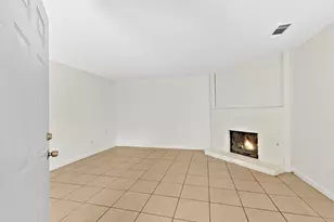 7329 Kelley Dr, Stockton, CA 95207 - Photo 8
