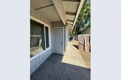 7329 Kelley Drive, Stockton, CA 95207 - Photo 38