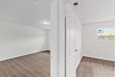 7329 Kelley Drive, Stockton, CA 95207 - Photo 24