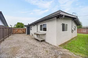 3637 Floral Dr, North Highlands, CA 95660 - Photo 2