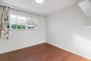 7992 Valley Green Dr, Sacramento, CA 95823 - Photo 12