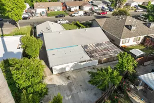 7992 Valley Green Dr, Sacramento, CA 95823 - Photo 32