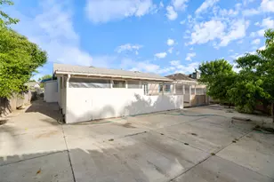 7992 Valley Green Dr, Sacramento, CA 95823 - Photo 24