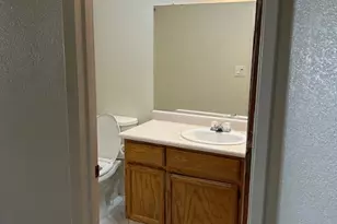 2123 Canal Farm Ln, Los Banos, CA 93635 - Photo 18