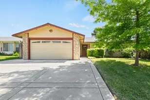 9220 Castlebar Way, Sacramento, CA 95826 - Photo 2