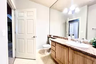 501 Gibson Dr, Roseville, CA 95678 - Photo 14