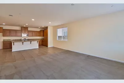10546 Cherise Way, Stockton, CA 95209 - Photo 8