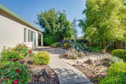 2713 Robinson Creek Lane, Elk Grove, CA 95758 - Photo 34