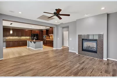 2042 Danforth Way, Plumas Lake, CA 95961 - Photo 10