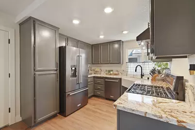 714 Benteen Way, Galt, CA 95632 - Photo 8