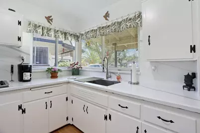 8855 Kelsey Drive, Elk Grove, CA 95624 - Photo 14