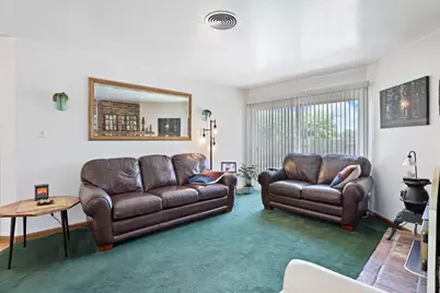 8855 Kelsey Drive, Elk Grove, CA 95624 - Photo 6