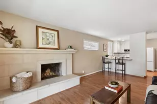 4718 Brookfield Dr, Sacramento, CA 95823 - Photo 14