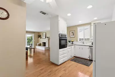 4718 Brookfield Drive, Sacramento, CA 95823 - Photo 18