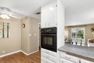 4718 Brookfield Dr, Sacramento, CA 95823 - Photo 22