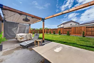 1717 Santa Cruz Dr, Plumas Lake, CA 95961 - Photo 16