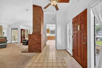 1703 Moraga Way, Roseville, CA 95661 - Photo 4