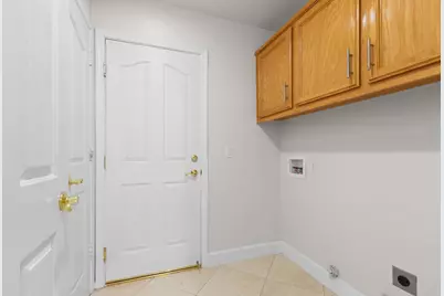 6616 Eskridge Way, Elk Grove, CA 95758 - Photo 34