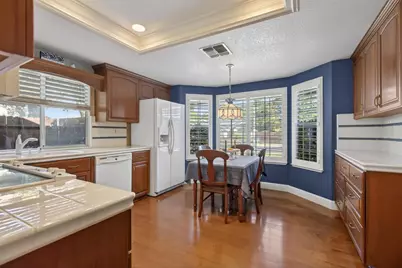 1712 Chilton Drive, Roseville, CA 95747 - Photo 14
